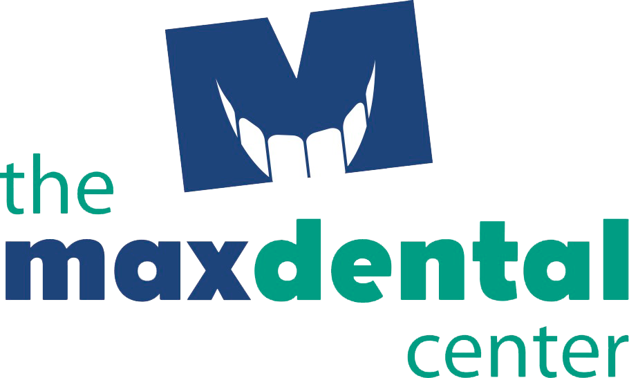 MaxDental Logo